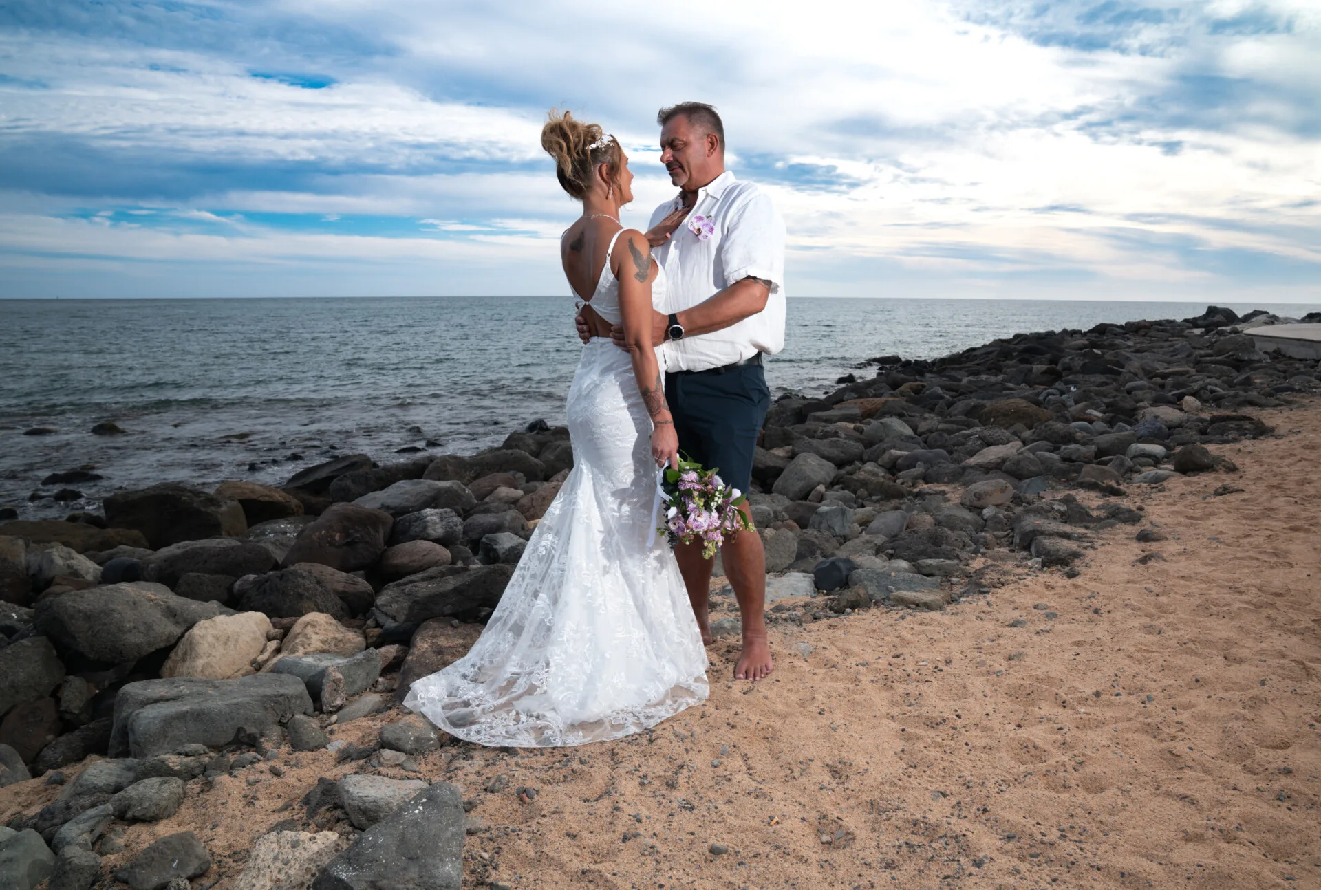 Wedding photography Gran Canaria romantic moment