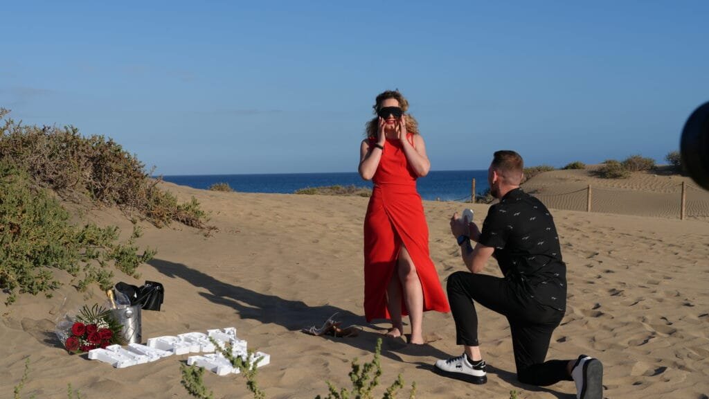 Surprise proposal photoshoot