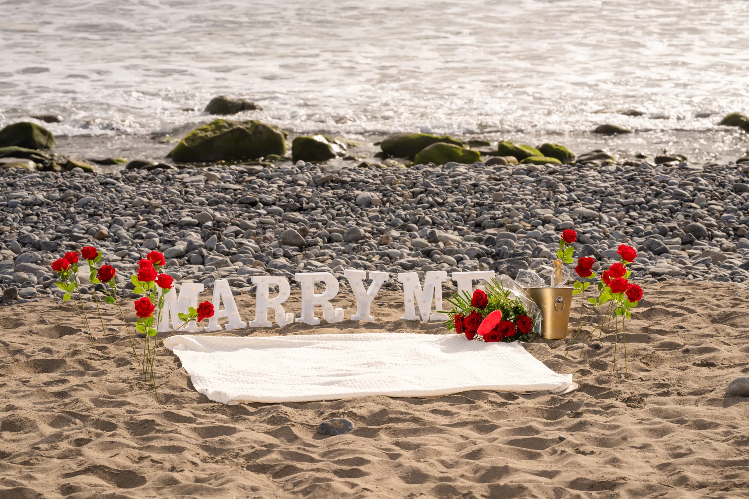 Romantic couple picnic Gran Canaria golden hour
