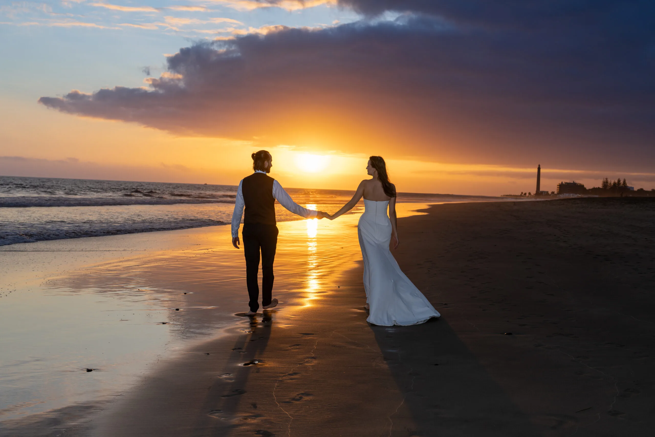 Wedding photography Gran Canaria golden hour couple