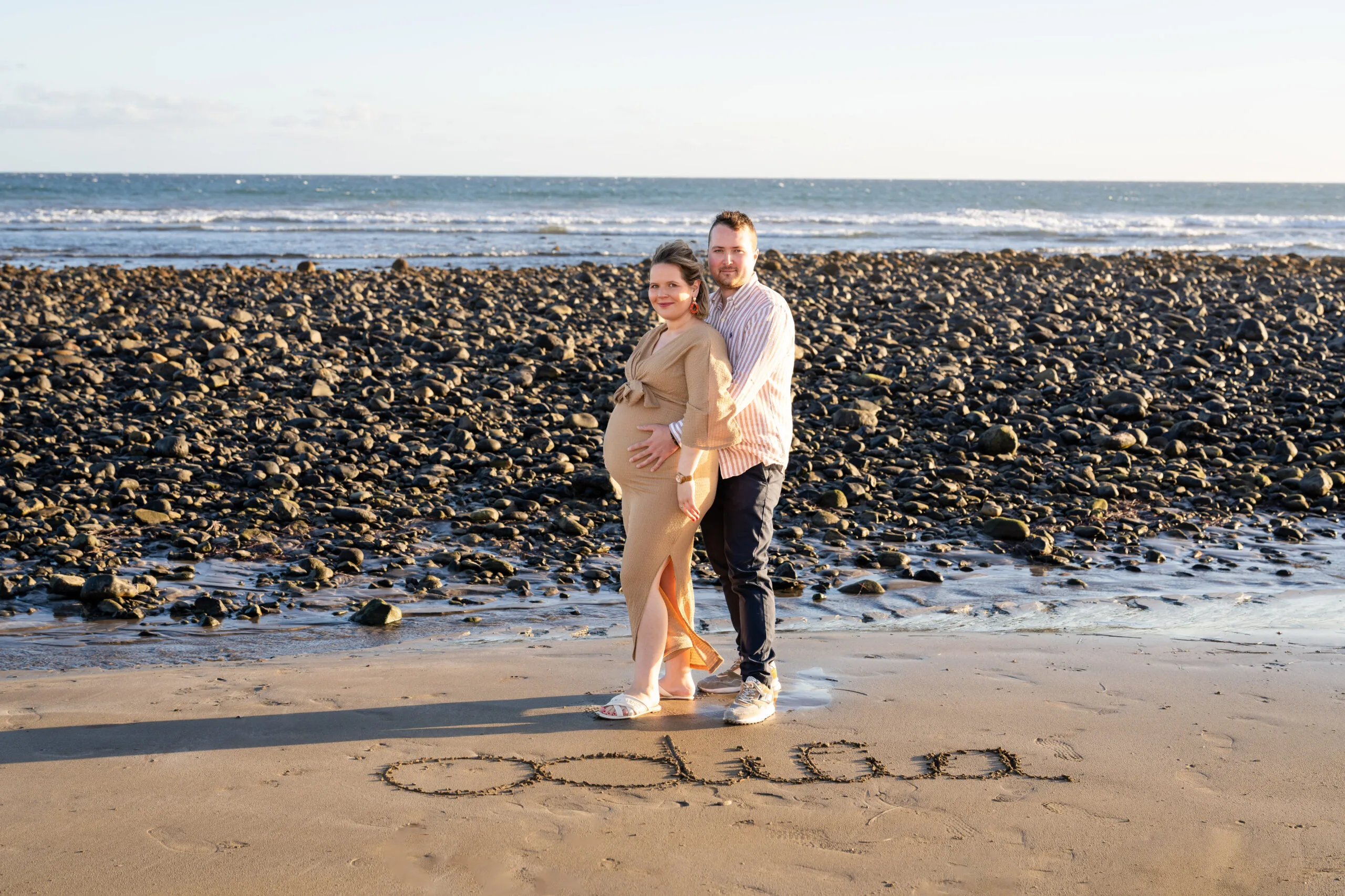 Pregnancy photoshoot Gran Canaria beach golden sunset