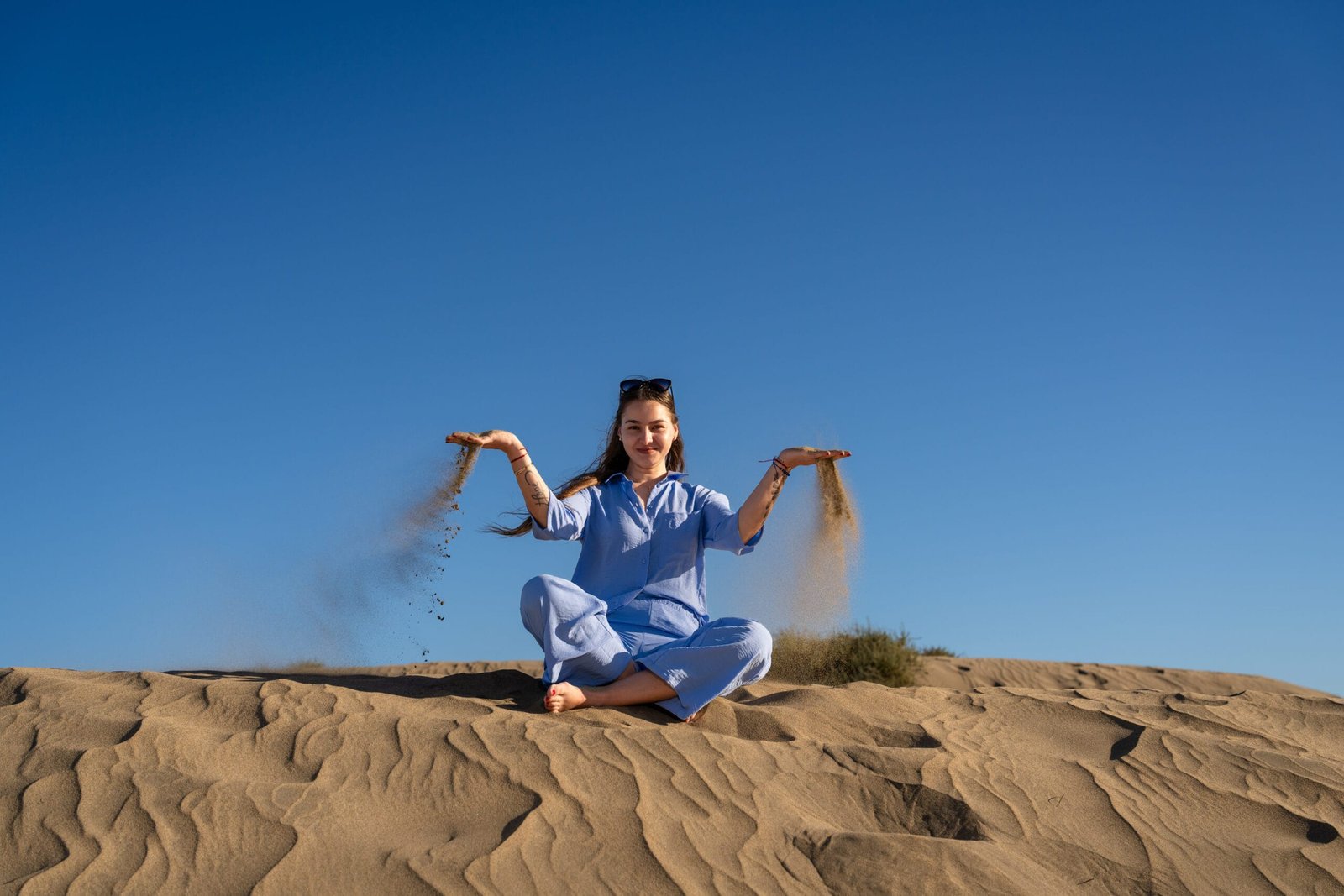 Maspalomas Dunes photoshoot Gran Canaria golden sand couple