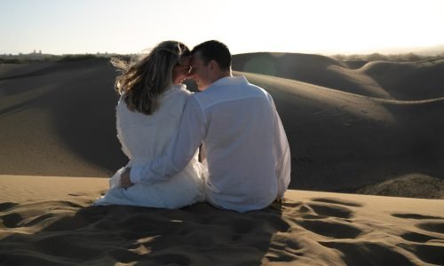 Séance de photo de couple romantique