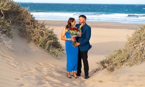Proposal photoshoot on the beach of Playa del Ingles